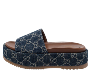 Gucci Blue Denim GG Slide Platform Sandálias