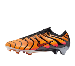 Nike Mercurial Vapor 15 x Air Max Plus Chuteira de futebol FG de cano baixo