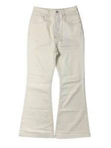 calças de ganga flare em tom off-white da Jied corte acentuado nas bainhas pela cintura subida